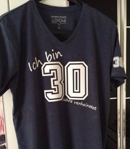 T-Shirt mit Flexdruck zum Hochzeitstag